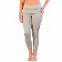 GILLZ Women's Hook Grunge Capri Leggings